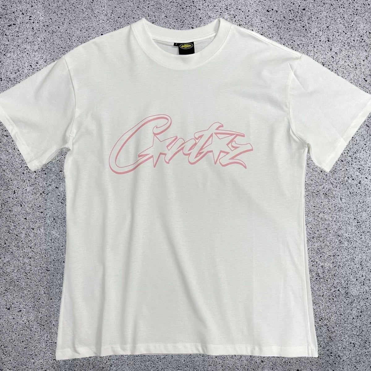 Pink Accent Star-Logo Graphic Tee - White & Pink Streetwear T-Shirt